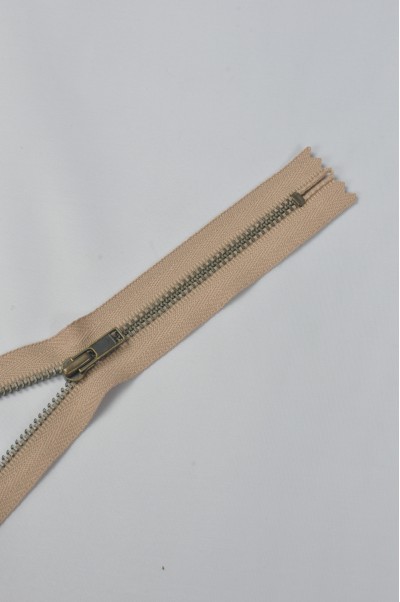 ZIP086  1號拉鏈  青古銅金屬拉鏈  密尾單頭拉鏈  不設單獨拉鍊訂購  細節-1